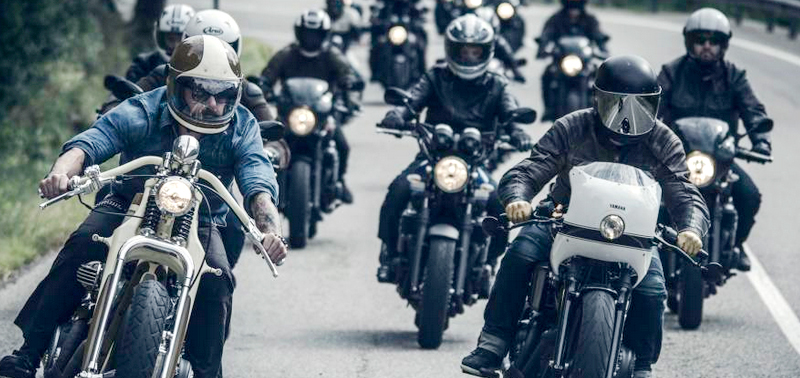 Proliferan los grupos de moteros estilo racer Proliferan los grupos de moteros estilo racer