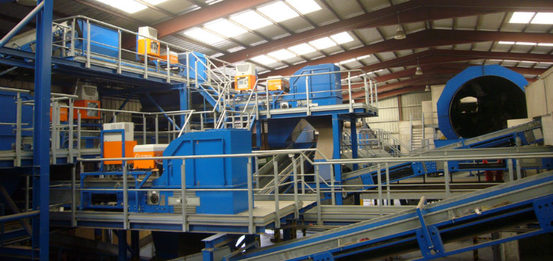 Contin&uacute;a paralizada la actividad en la planta de residuos